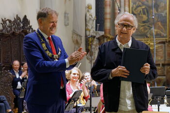 Thomas Jennefelt erhält den Preis der Europäischen Kirchenmusik 2026 von OB Richard Arnold
